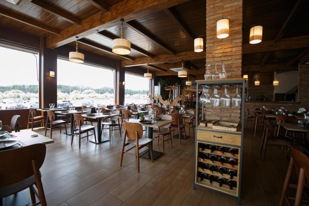 El Maestrazgo Hotel Chert ภายนอก รูปภาพ